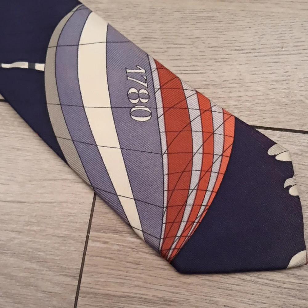 Hermes Authentic Scarf Abstract Silk Tie RARE Vtg‎